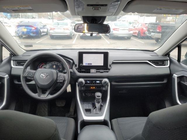 Toyota RAV4 LE AWD (Natl) 2024