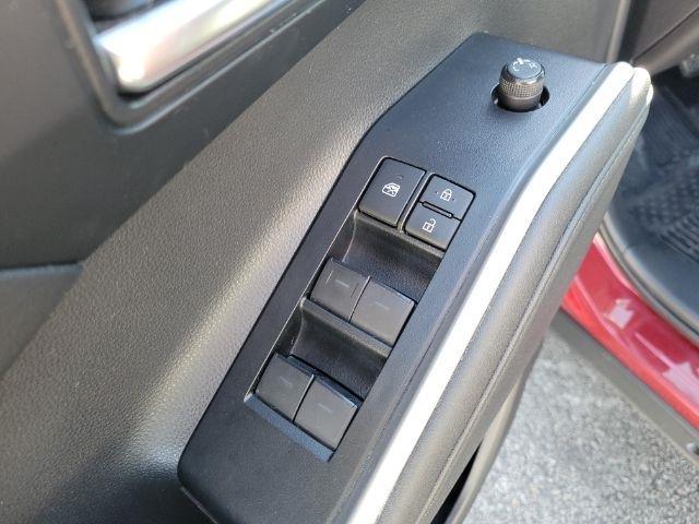 Toyota Highlander Hybrid XLE AWD (Natl) 2021