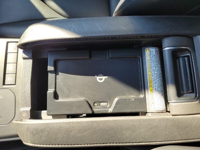 Toyota Highlander Hybrid XLE AWD (Natl) 2021