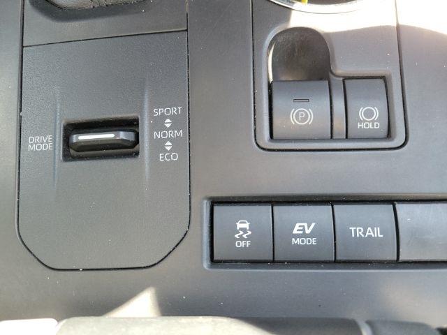 Toyota Highlander Hybrid XLE AWD (Natl) 2021