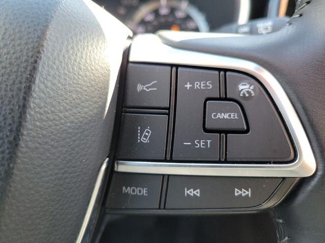 Toyota Highlander Hybrid XLE AWD (Natl) 2021