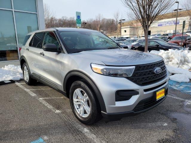 Ford Explorer Base 4WD 2022