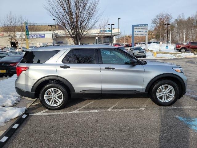 Ford Explorer Base 4WD 2022