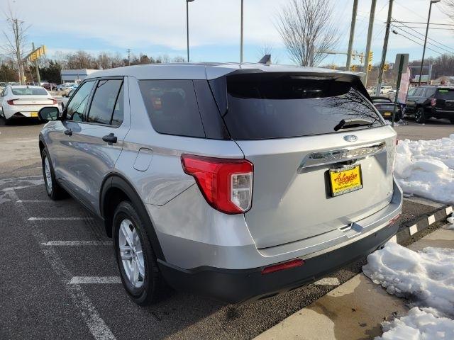 Ford Explorer Base 4WD 2022