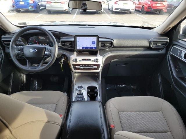 Ford Explorer Base 4WD 2022