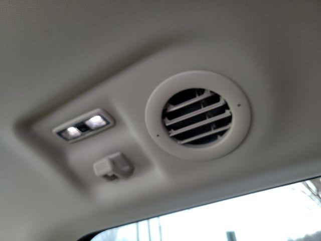 Ford Explorer Base 4WD 2022