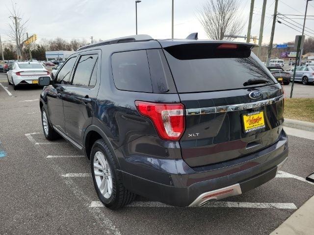 Ford Explorer XLT FWD 2017