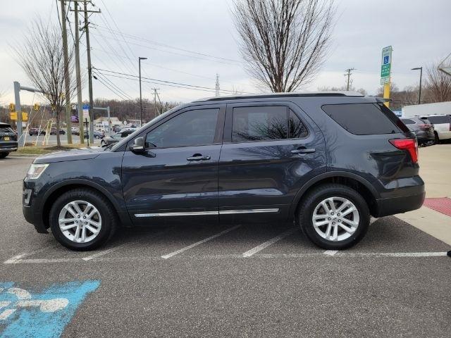 Ford Explorer XLT FWD 2017