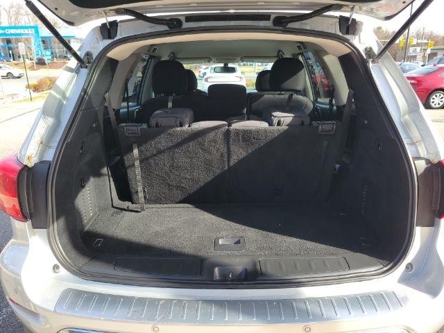 Nissan Pathfinder 4x4 SV 2019