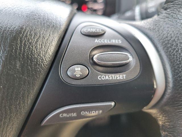 Nissan Pathfinder 4x4 SV 2019