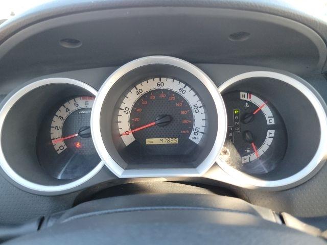 Toyota Tacoma 2WD Reg Cab I4 MT (Natl) 2013