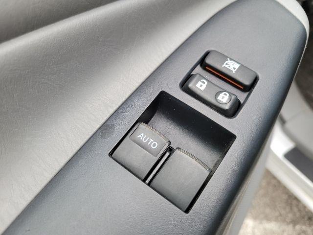 Toyota Tacoma 4WD Access Cab V6 MT (Natl) 2013