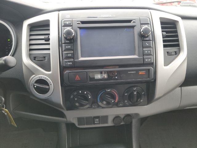 Toyota Tacoma 4WD Access Cab V6 MT (Natl) 2013