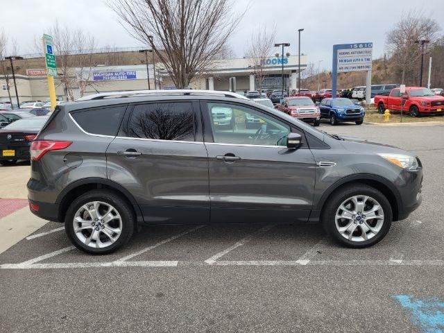Ford Escape 4WD 4dr Titanium 2016