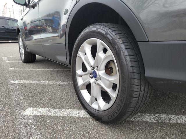 Ford Escape 4WD 4dr Titanium 2016