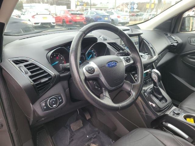 Ford Escape 4WD 4dr Titanium 2016