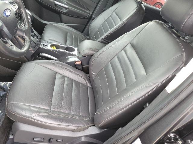 Ford Escape 4WD 4dr Titanium 2016