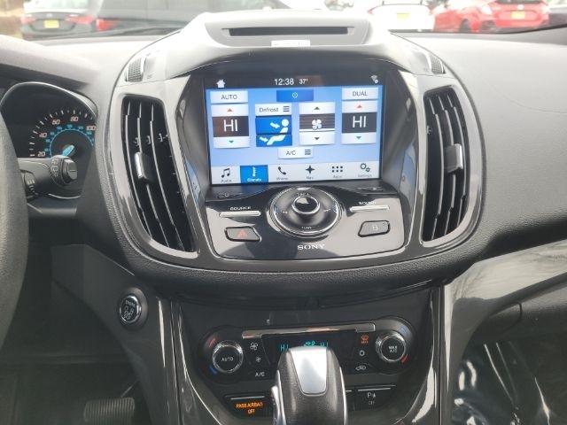 Ford Escape 4WD 4dr Titanium 2016