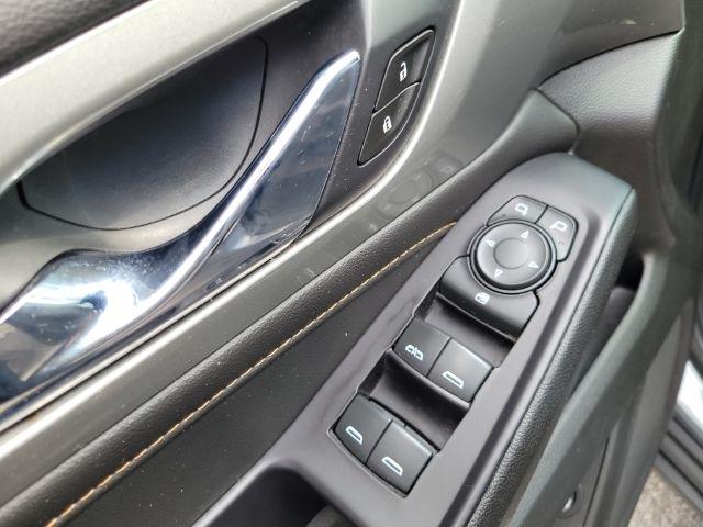 Chevrolet Traverse FWD 4dr LT Cloth w/1LT 2020