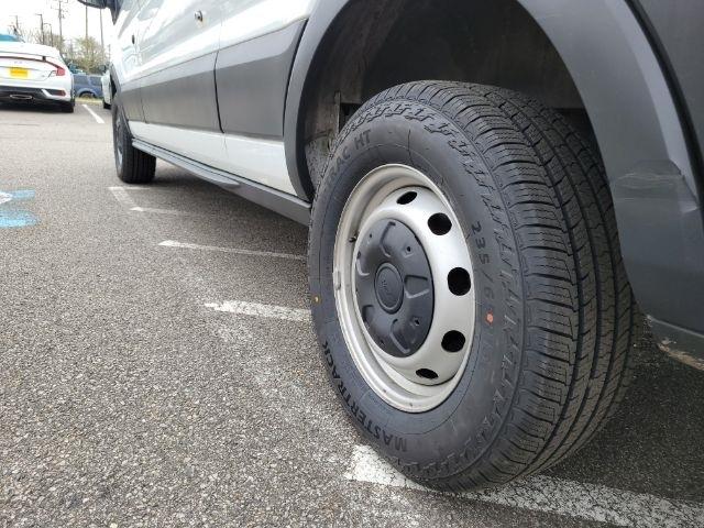 Ford Transit Van T-250 148" Low Rf 9000 GVWR Sliding RH Dr 2018