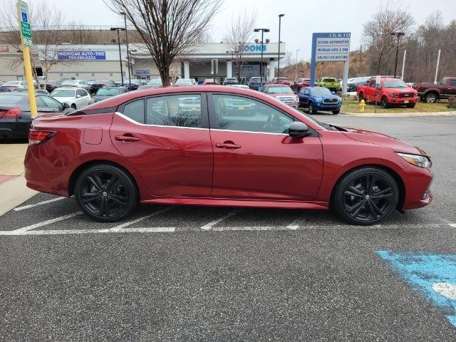 Nissan Sentra SR CVT 2021