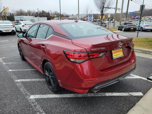 Nissan Sentra SR CVT 2021