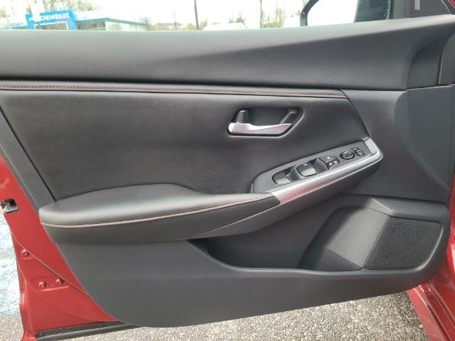 Nissan Sentra SR CVT 2021