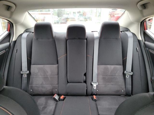 Nissan Sentra SR CVT 2021