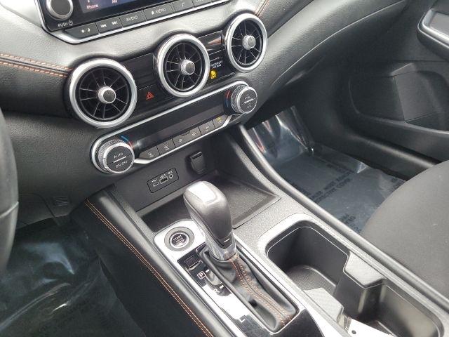 Nissan Sentra SR CVT 2021