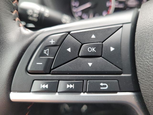 Nissan Sentra SR CVT 2021