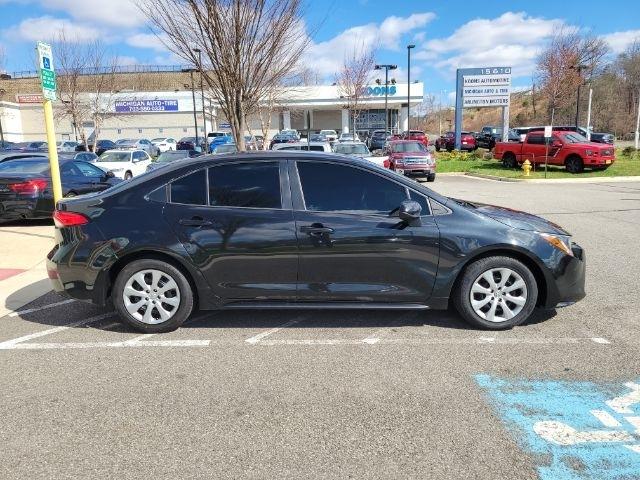 Toyota Corolla LE CVT (Natl) 2021