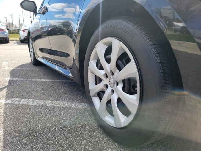 Toyota Corolla LE CVT (Natl) 2021