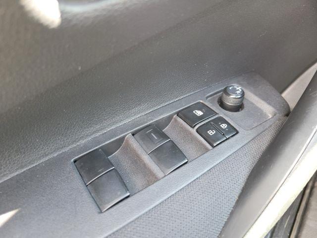 Toyota Corolla LE CVT (Natl) 2021