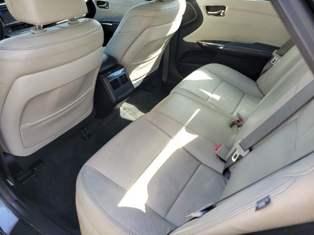 Toyota Avalon 4dr Sdn XLE Premium (Natl) 2013