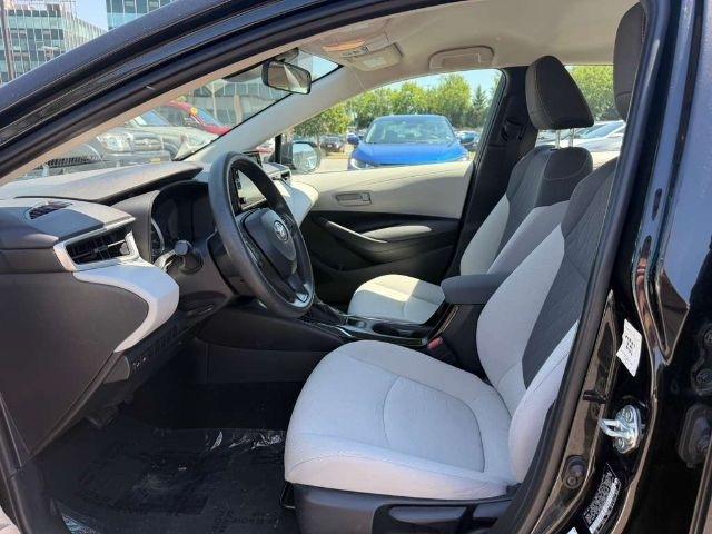 Toyota Corolla LE CVT (Natl) 2022