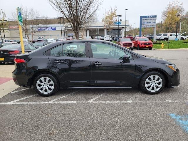 Toyota Corolla LE CVT (Natl) 2023