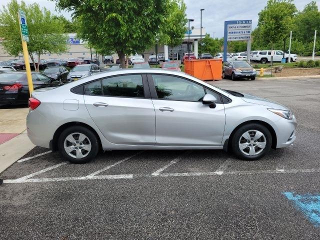 Chevrolet Cruze 4dr Sdn 1.4L LS w/1SB 2018
