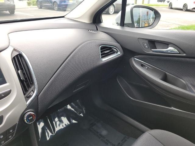 Chevrolet Cruze 4dr Sdn 1.4L LS w/1SB 2018