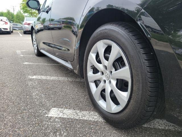 Toyota Corolla LE CVT (Natl) 2022