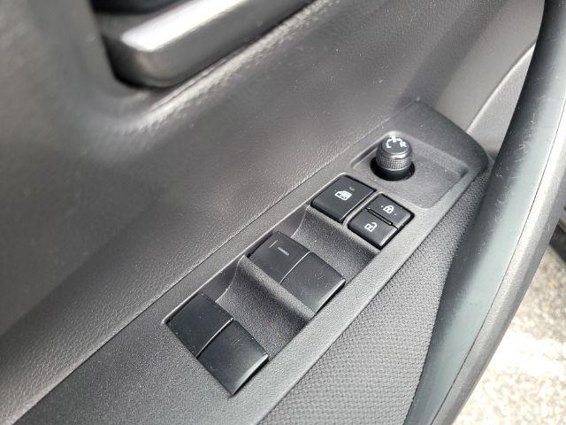 Toyota Corolla LE CVT (Natl) 2022