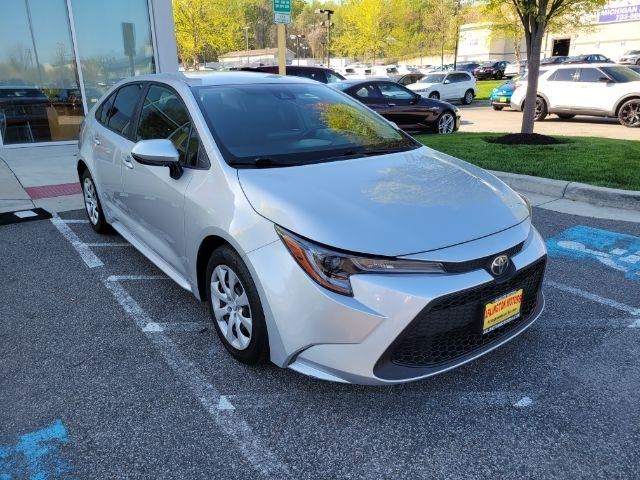 Toyota Corolla LE CVT (Natl) 2022