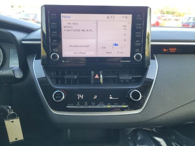 Toyota Corolla LE CVT (Natl) 2022