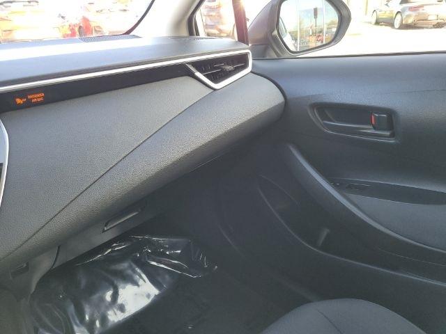 Toyota Corolla LE CVT (Natl) 2022