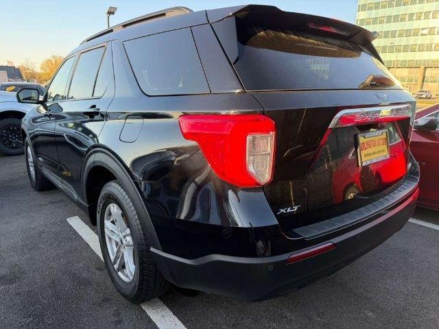 Ford Explorer XLT 4WD 2022