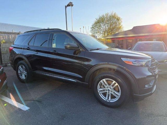 Ford Explorer XLT 4WD 2022