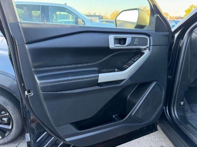 Ford Explorer XLT 4WD 2022