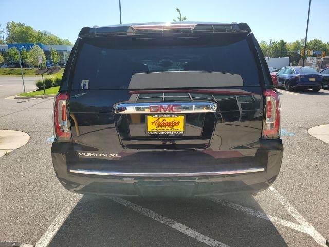 GMC Yukon XL 4WD 4dr Denali 2016