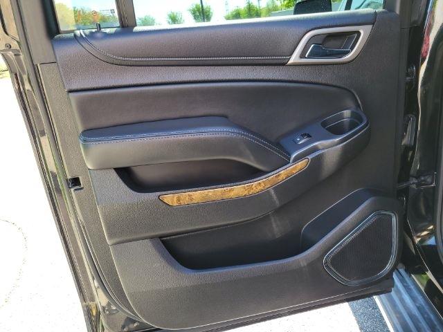 GMC Yukon XL 4WD 4dr Denali 2016