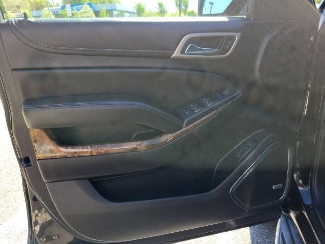 GMC Yukon XL 4WD 4dr Denali 2016