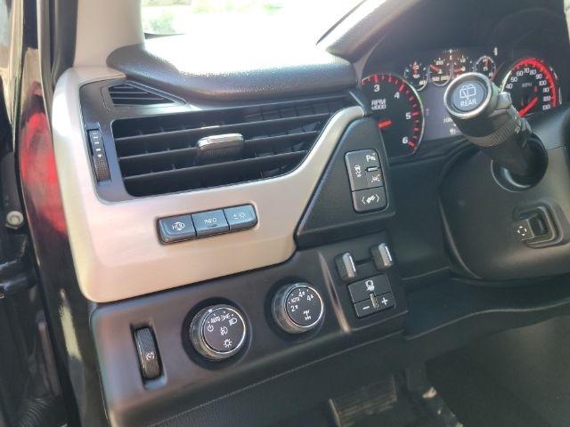 GMC Yukon XL 4WD 4dr Denali 2016